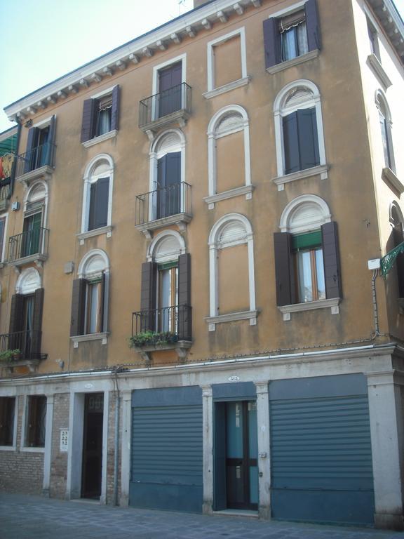 Appartamento Campo Ruga 314 Venesia Ruang foto